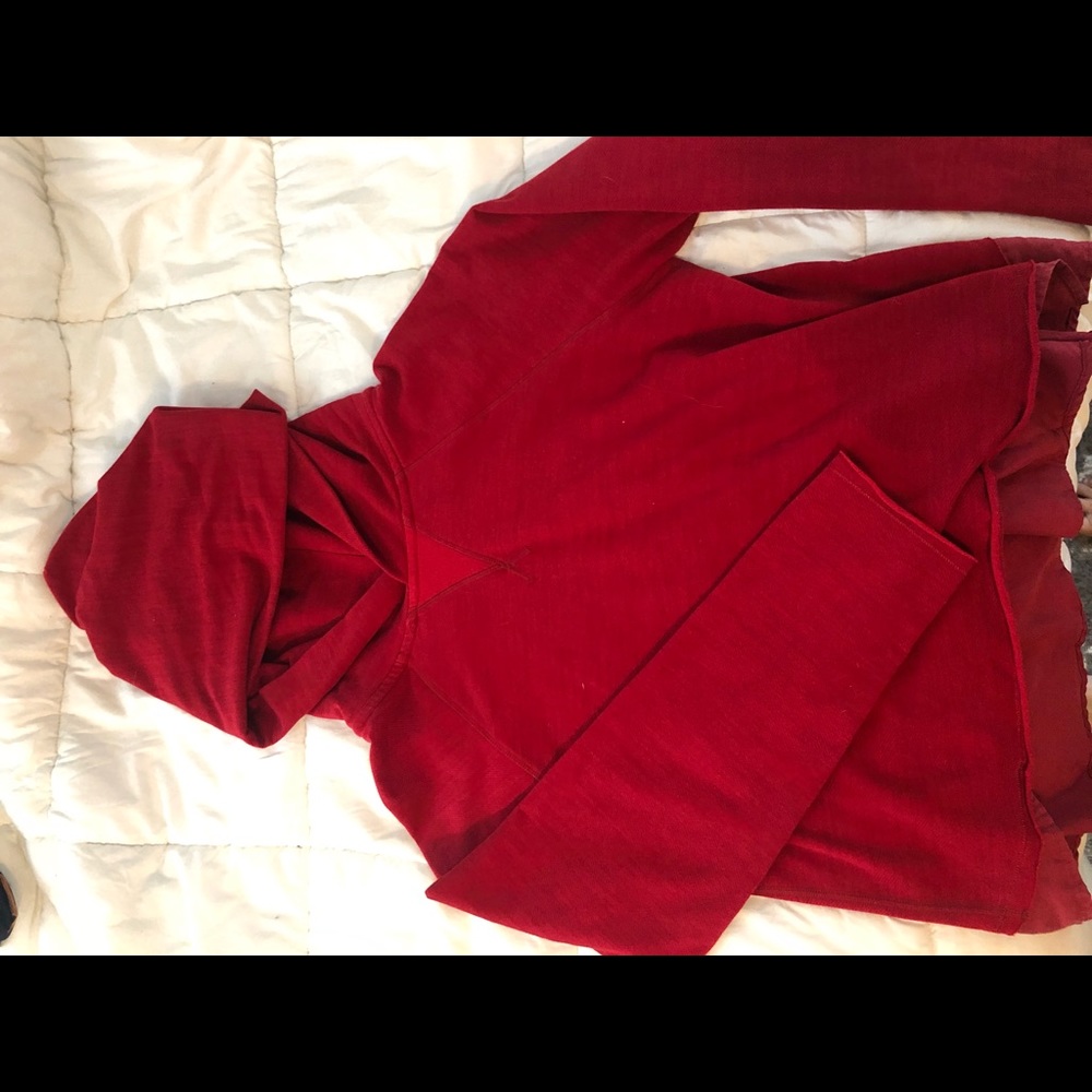 lululemon hoodie